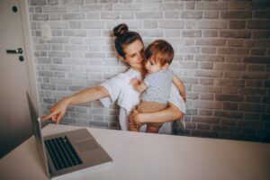 Juggling Work and Family: Finding Balance as a Working Parent